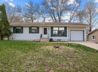 401 Barney St, Owatonna, MN 55060