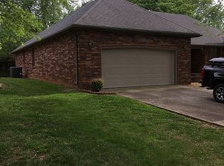 1204 W Cardinal St, Springfield, MO 65810