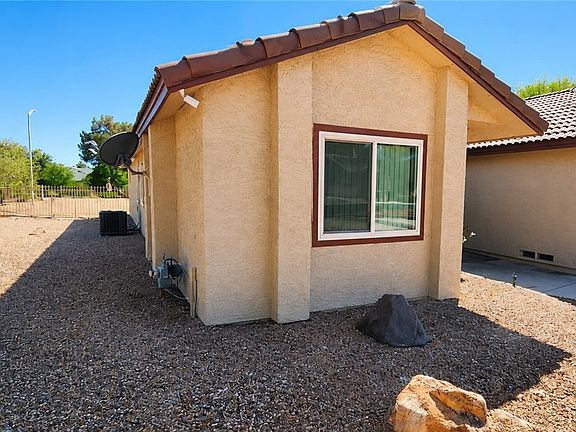 4th image of 5213 Orchard Hills Ave #1