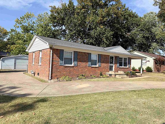 4th image of 1341 S Miles Ave