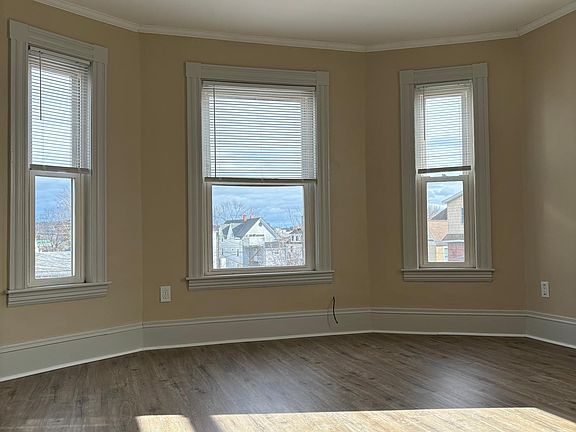5th image of 692 Rimmon St #C