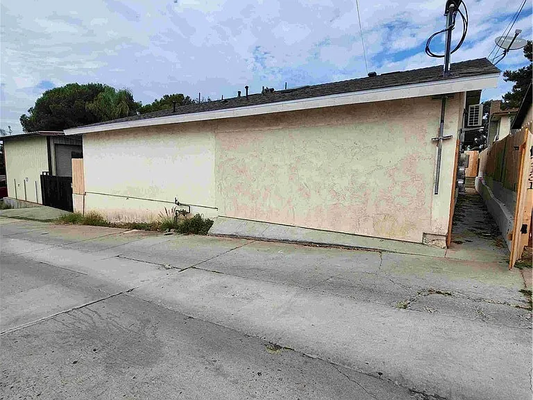 7129 Saranac St #7129 — Photo 9