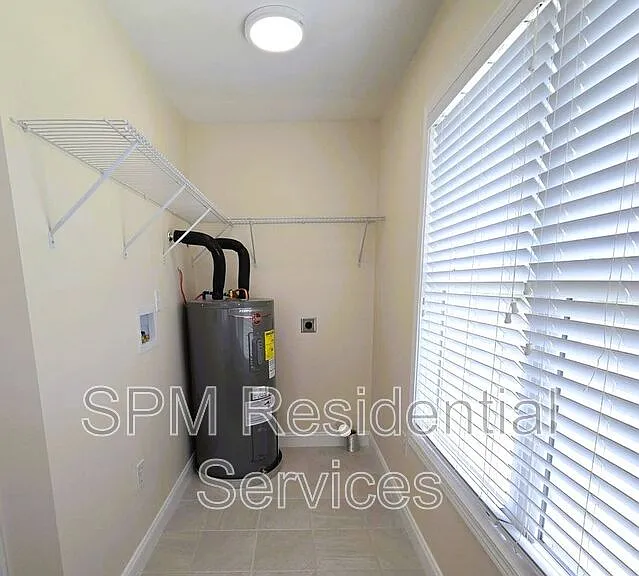 234 Oakcrest Dr — Photo 12