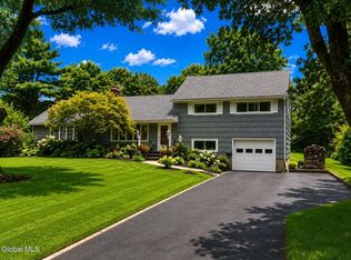 10 Eastland Avenue, Gloversville, NY 12078