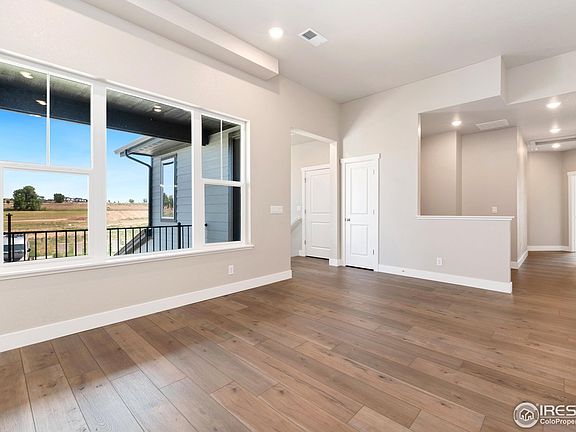 2nd image of 6825 Maple Leaf Dr #201
