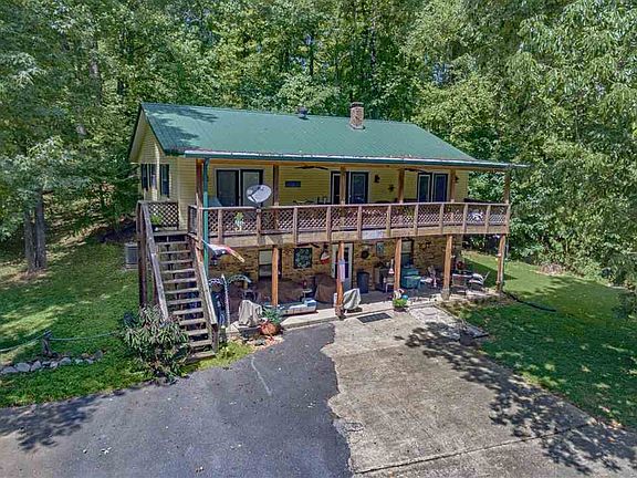 2nd image of 1502 Palisades Dr