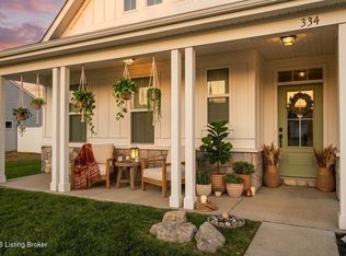 334 Bridlewood Dr, Shepherdsville, KY 40165
