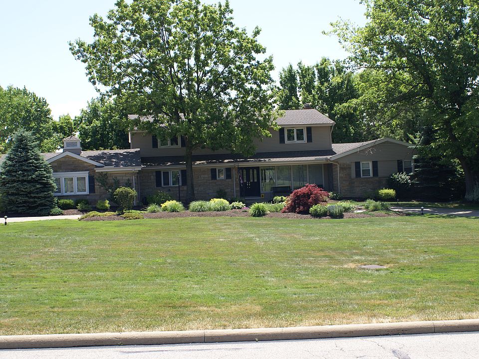1st image of 31850 Gates Mills Blvd