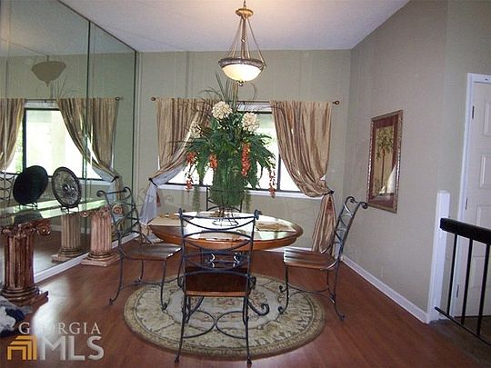 2nd image of 380 Saddle Creek Dr