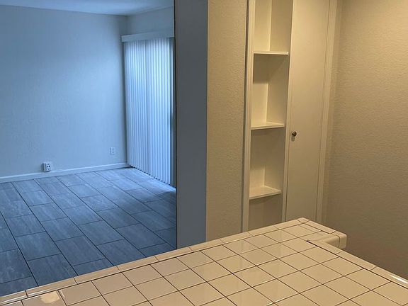 5th image of 4075 30th St #5-4077