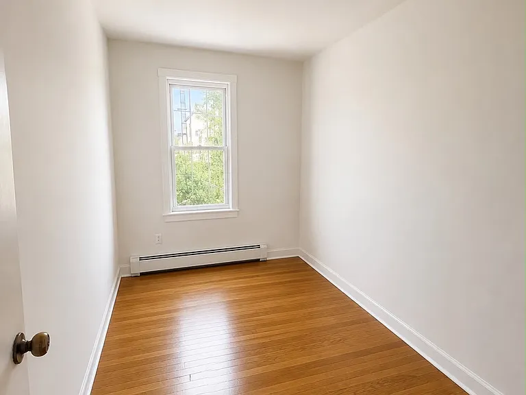 461 Fairview Ave #2 — Photo 6