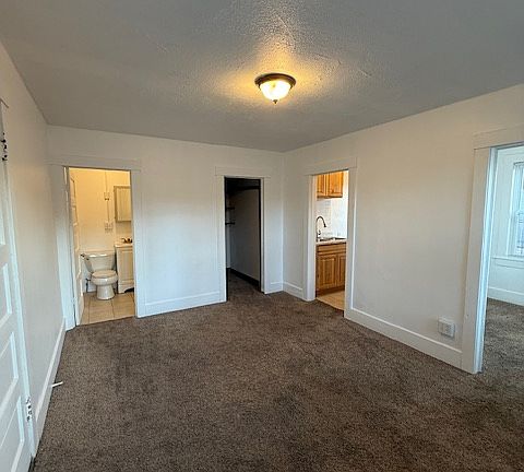 4th image of 23 N Wahsatch Ave #6