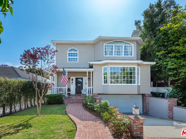 8128 Regis Way, Los Angeles, CA 90045