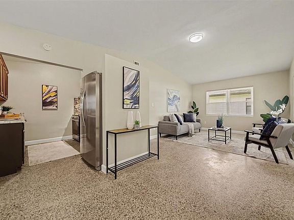 3rd image of 4965 ORANGE AVENUE