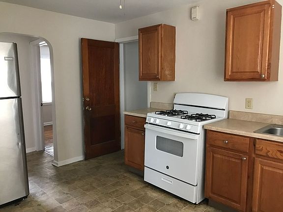 5th image of 4215 McGregor Ave #1