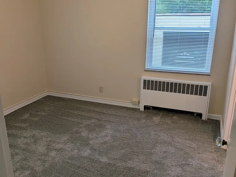 6932 Murray Ave — Photo 10