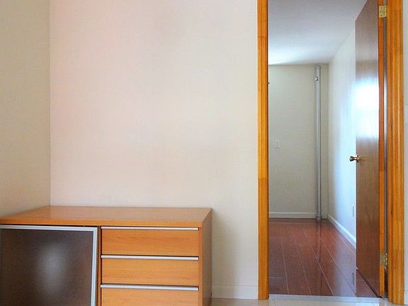 4th image of 141 Mott St #19R