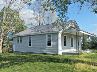 2810 Knob Lick Rd, Edmonton, KY 42129