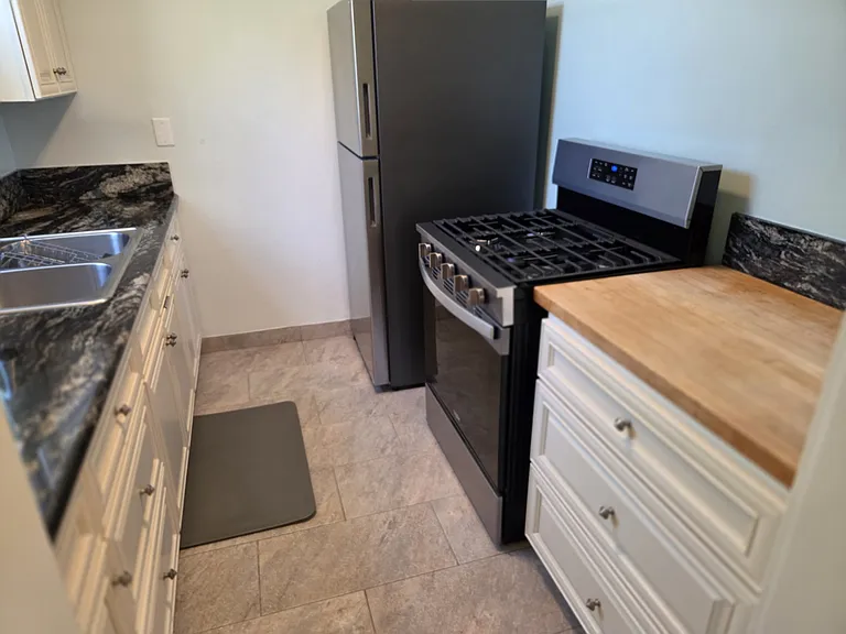 3025 E 1st St — Photo 5