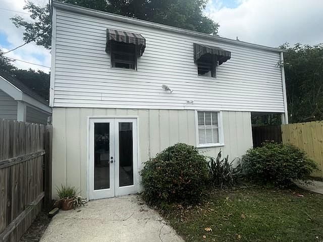 1st image of 155 Elvis Ct Unit 1/2