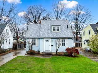 442 Cambridge Ave, Elyria, OH 44035