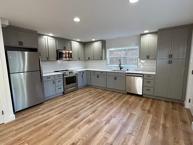 3508 NE 134th St — Photo 7