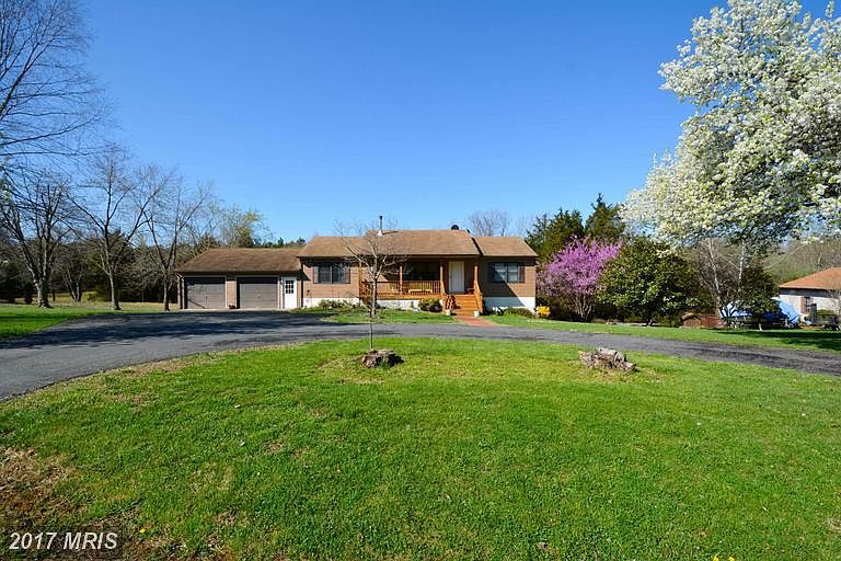 1st image of 123 Mulberry Mdw