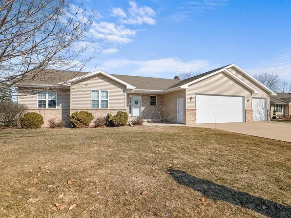 552 Ridge Way Dr, Brillion, WI 54110