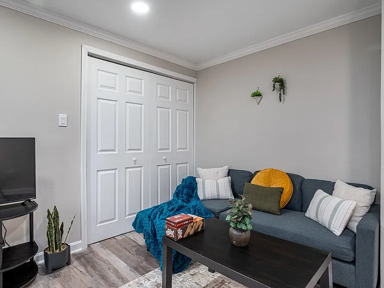 3220 Juliet Street (Full Service Plan) — Photo 10