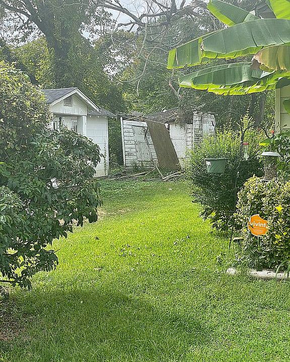 2nd image of 4724 Alpha St