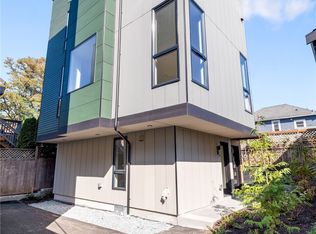 216 21st Ave E, Seattle, WA 98112