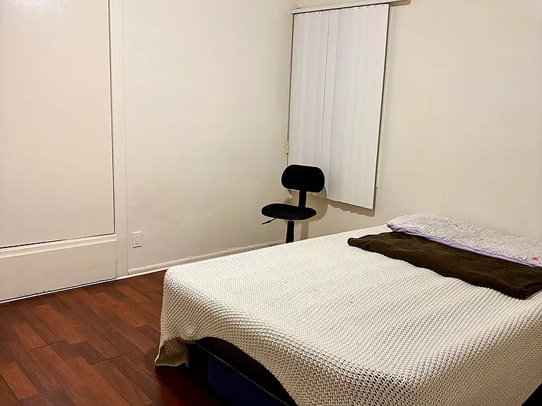 10045 S Saint Andrews Pl — Photo 2