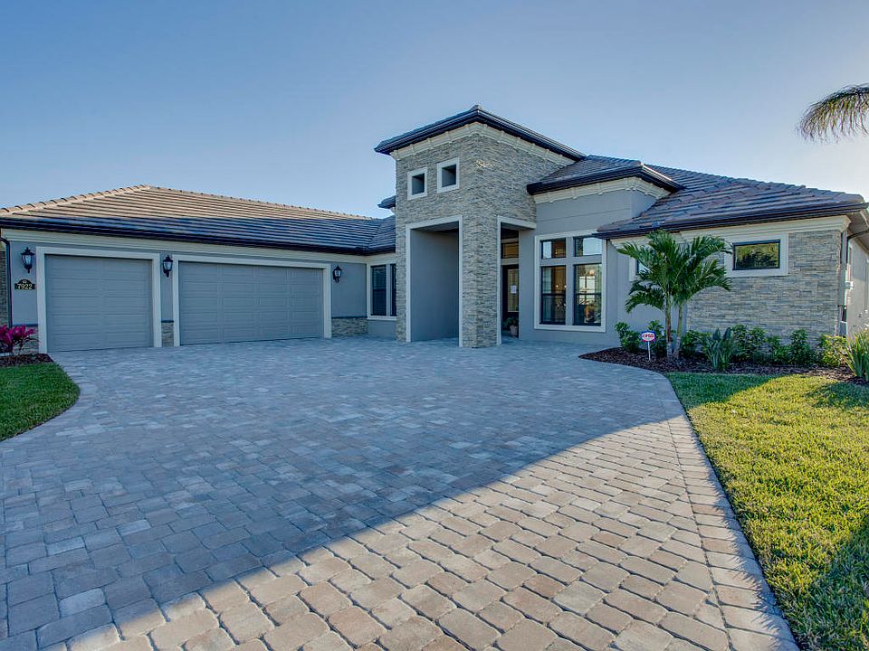 1st image of 7922 Barrosa Cir