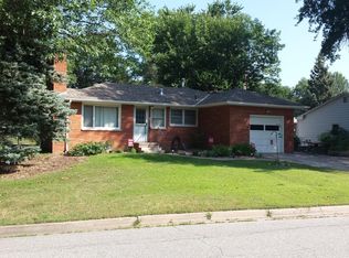 6800 Bethany Park Dr, Lincoln, NE 68505