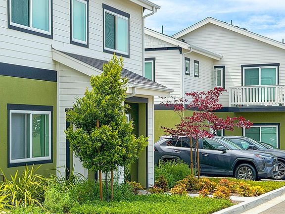 2nd image of 3419 Atlas St #154