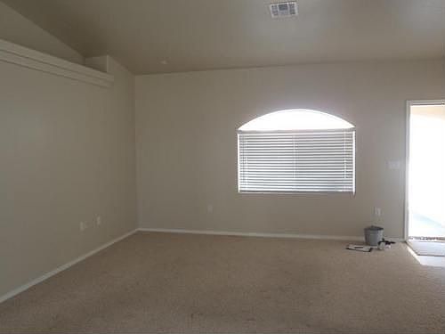 5th image of 3012 Caravan Dr
