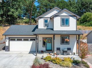 501 Merlot St, Amity, OR 97101