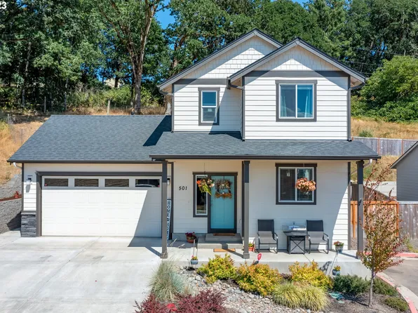 501 Merlot St, Amity, OR 97101