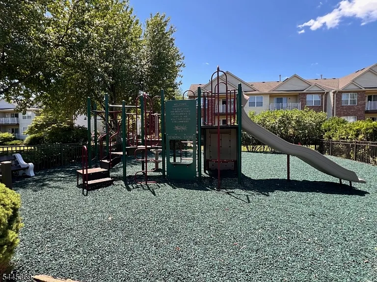 32 Rebecca Rd — Photo 24
