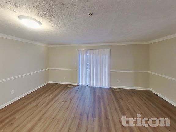 3rd image of 367 Woodland Green Ct