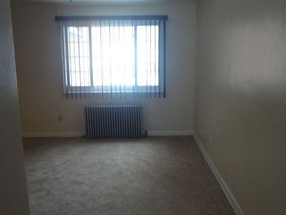 5th image of 25401 Lake Shore Blvd APT D9