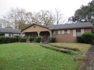 412 Devon Dr, Mobile, AL 36617