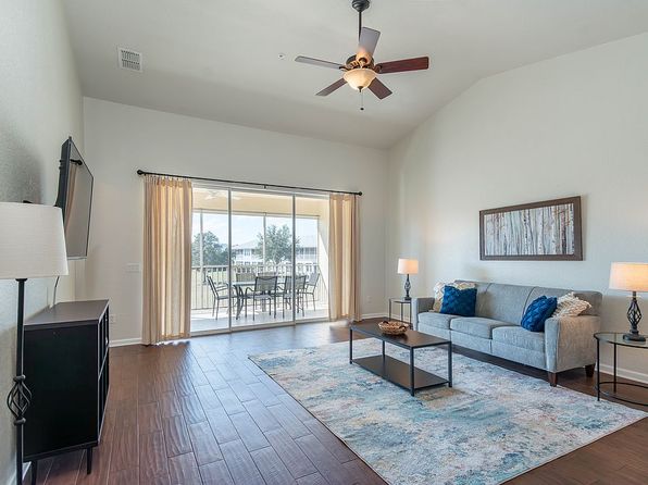 4410 SW 52nd Cir APT 108
