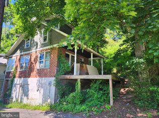 12 Schiller Ter, Cumberland, MD 21502