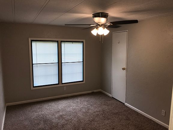 4th image of 133 Lee Ln