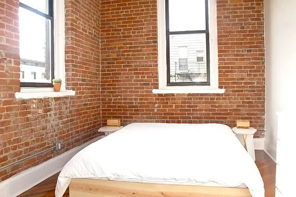 Rented by Dream Space Realty | media 12