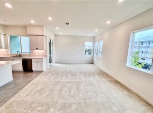 215 Sash, Irvine, CA 92618