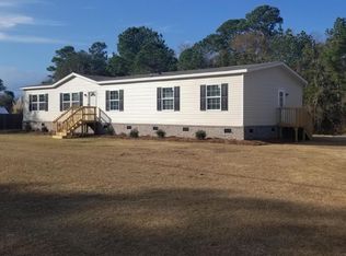 612 Barn Rd, Bonneau, SC 29431