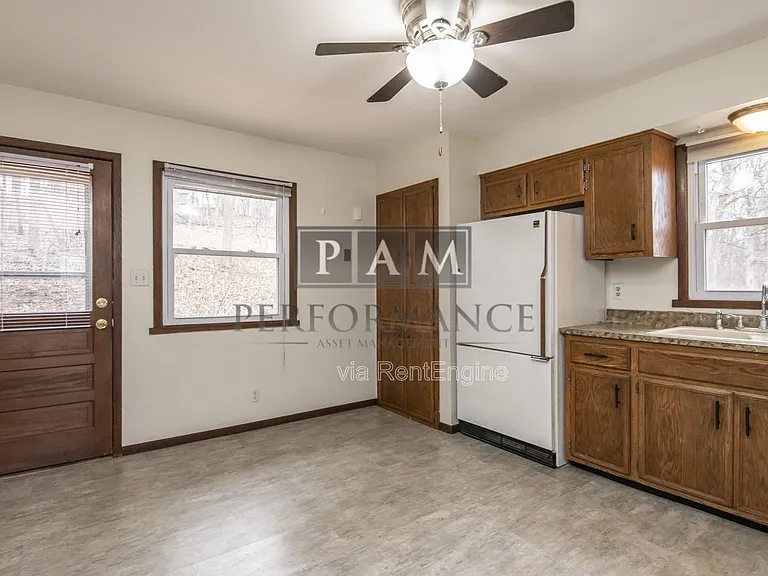 21225 Mary Lynn Dr — Photo 8