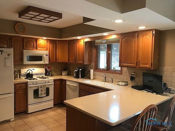4th image of 1833 Wood Cree Ct